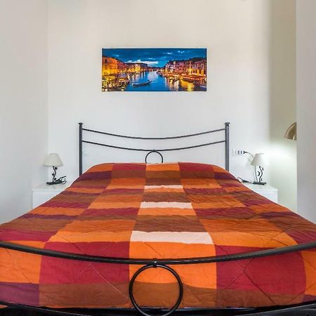 Piccolo Flat Near Venice メストレ エクステリア 写真